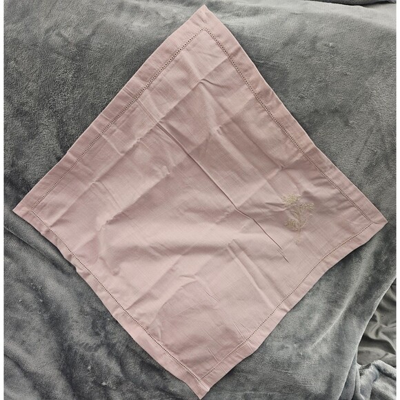 Pink Floral Dinner Napkins - Certified Standard 100 OEKO-TEX - 18in X 18 in - Picture 2 of 5